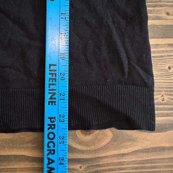 New CeCe Black White Bow Collar Long Sleeve Sweater Size S Puff Sleeve - Picture 6 of 7